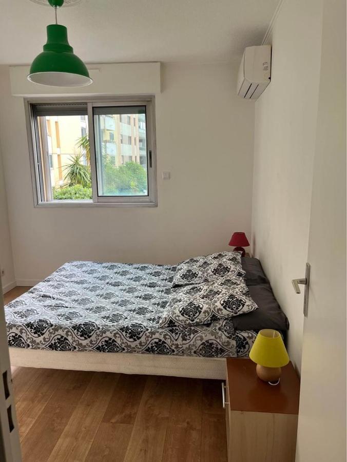 Superbe Appartement Au Bord De Plage Cros De Cagnes Extérieur photo